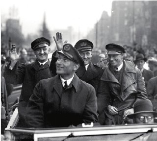 Bemanning van de Uiver, Rotterdam, 1934